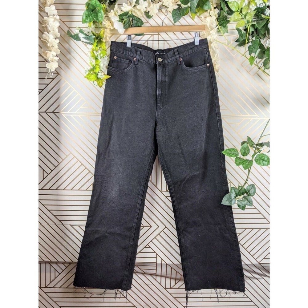 Zara Women's Black Wide Leg Jeans Size 12 zip fly raw hem